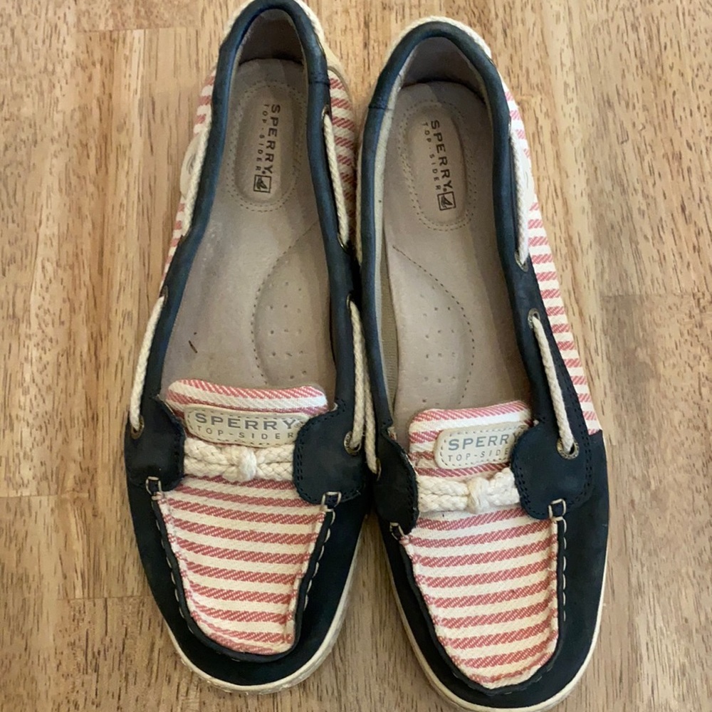 Women’s 9.5 Sperry